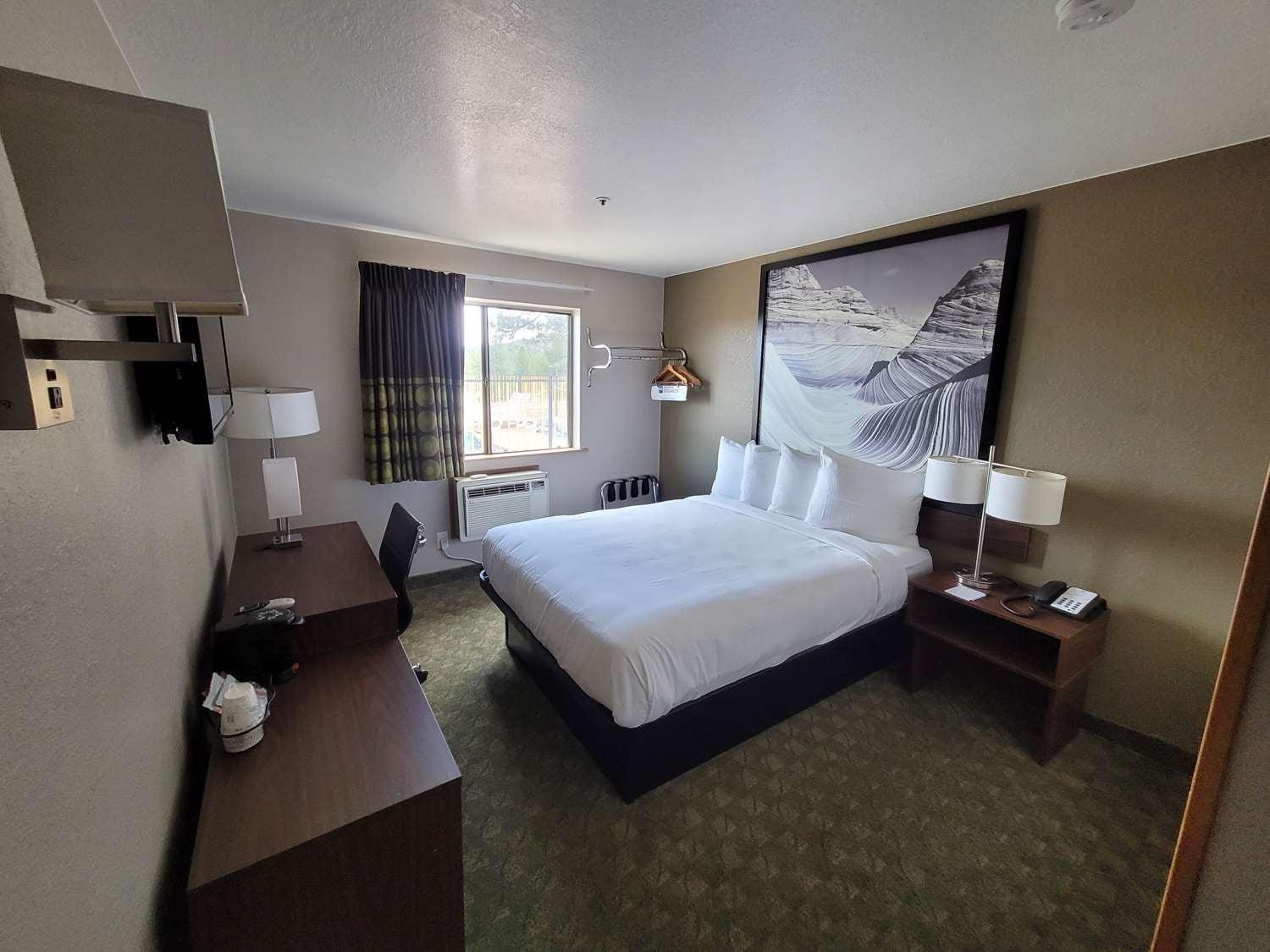 ซูเปอร์ 8 บาย วินด์แฮม วิลเลียมส์ อีสต์/แกรนด์ แคนยอน แอเรีย Hotel ภายนอก รูปภาพ