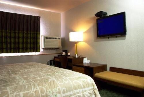 ซูเปอร์ 8 บาย วินด์แฮม วิลเลียมส์ อีสต์/แกรนด์ แคนยอน แอเรีย Hotel ห้อง รูปภาพ